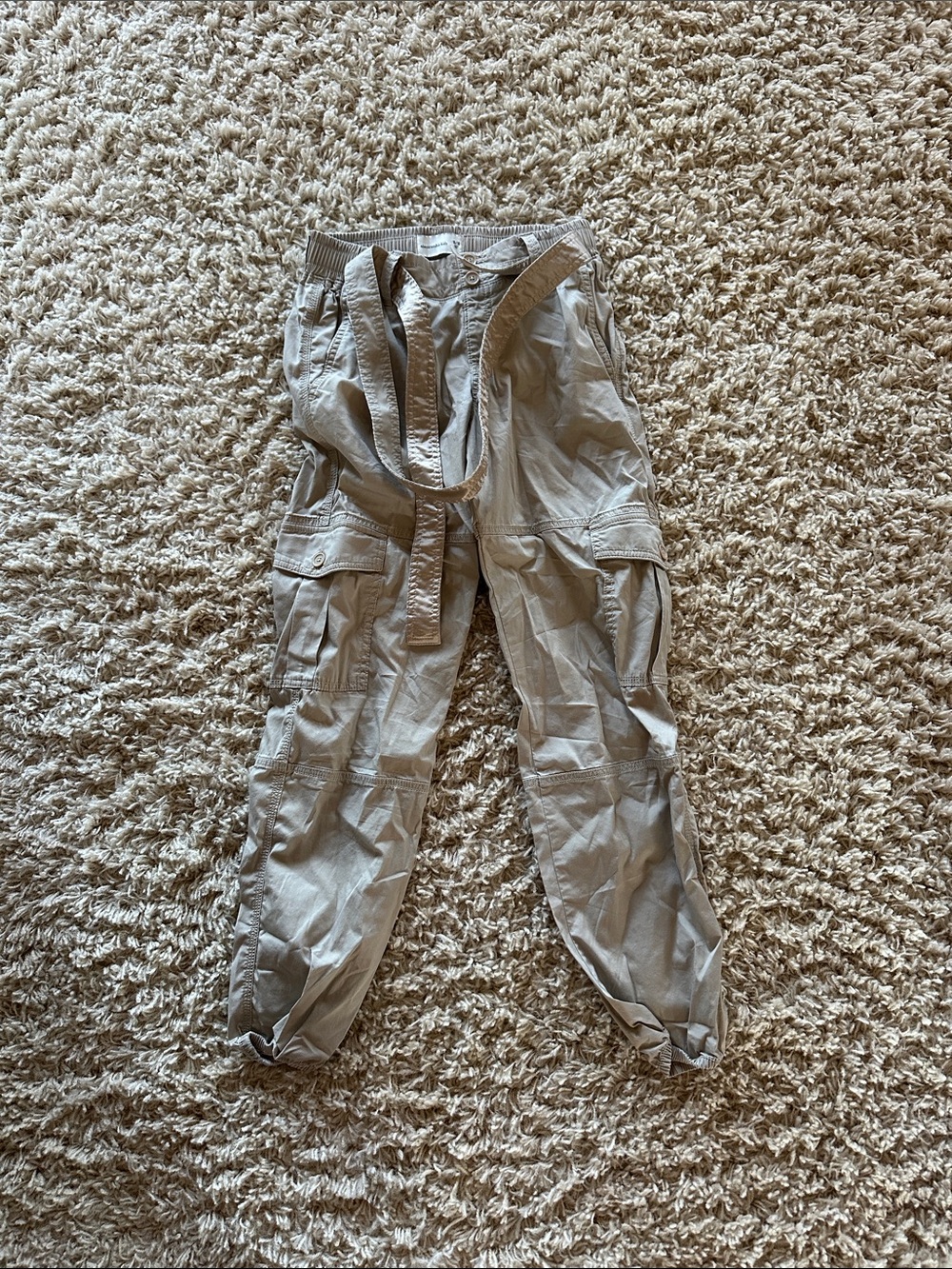 Abercrombie & Fitch Kids Cargo Jogger Pants in Light Khaki